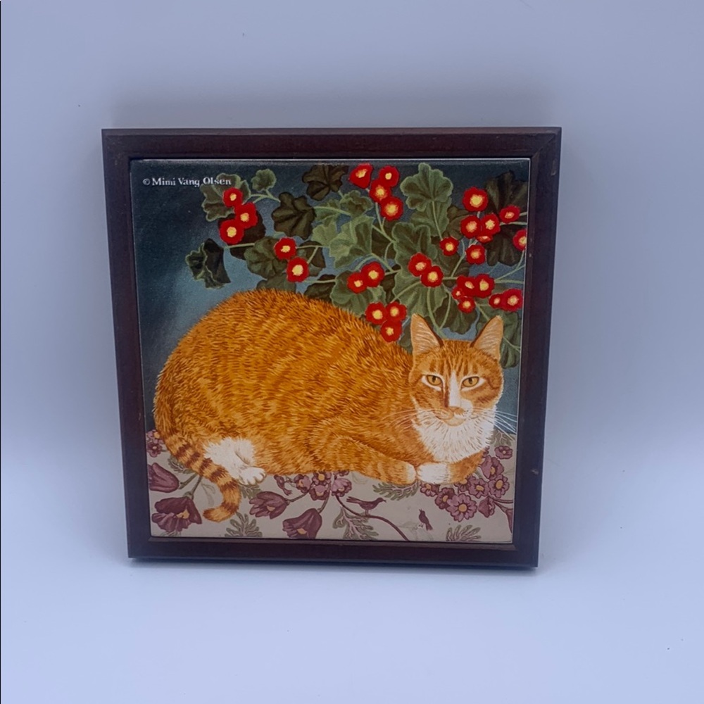 Vintage Orient Mimi Vang Olsen Tabby Cat Red Geraniums Floral Couch Tile Trivet
